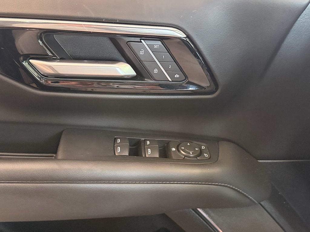 Certified 2026 Chevrolet Tahoe LT RWD image 23