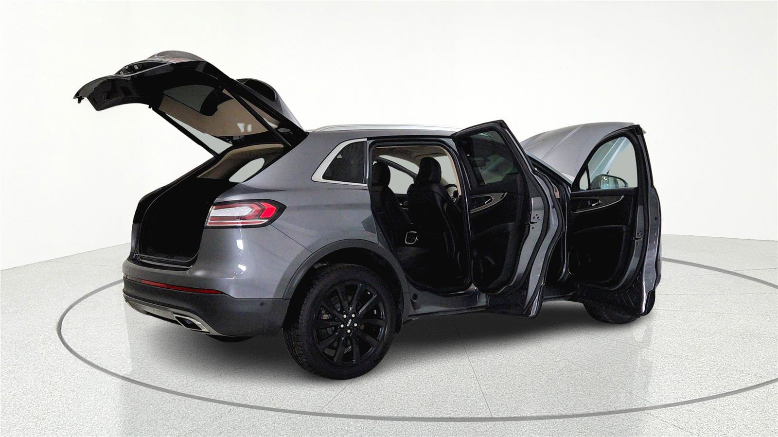 Used 2022 Lincoln Nautilus Reserve w/ Equipment Group 201A image 41