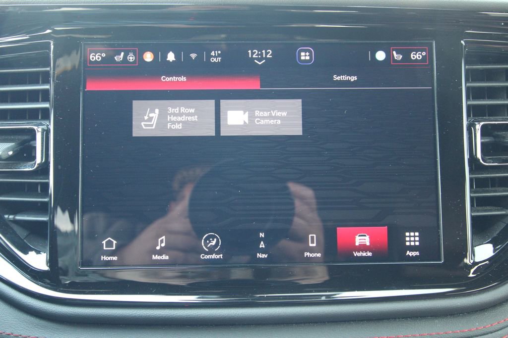 Used 2024 Dodge Durango GT image 34