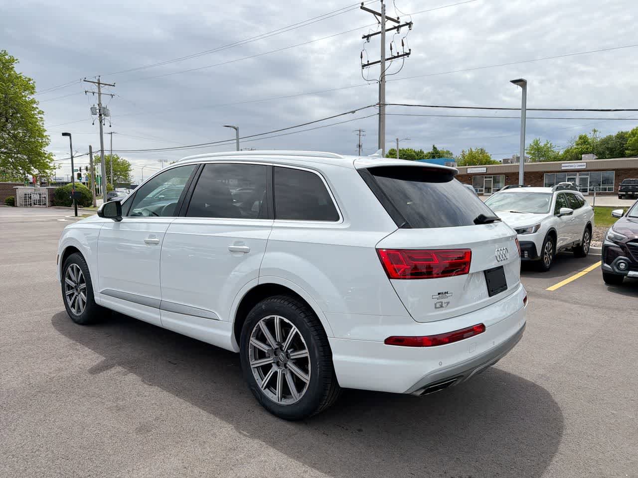 Used 2019 Audi Q7 2.0T Premium Plus w/ Premium Plus Package AWD/4WD image 11