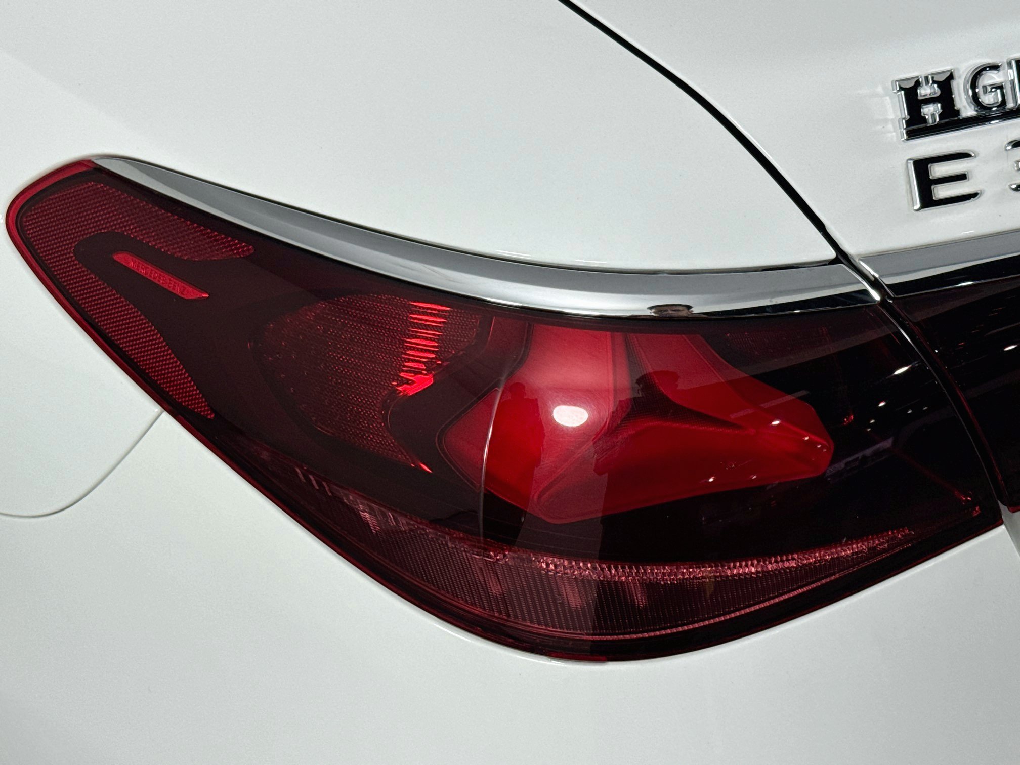 Used 2024 Mercedes-Benz E 350 4MATIC Sedan w/ Winter Package image 33