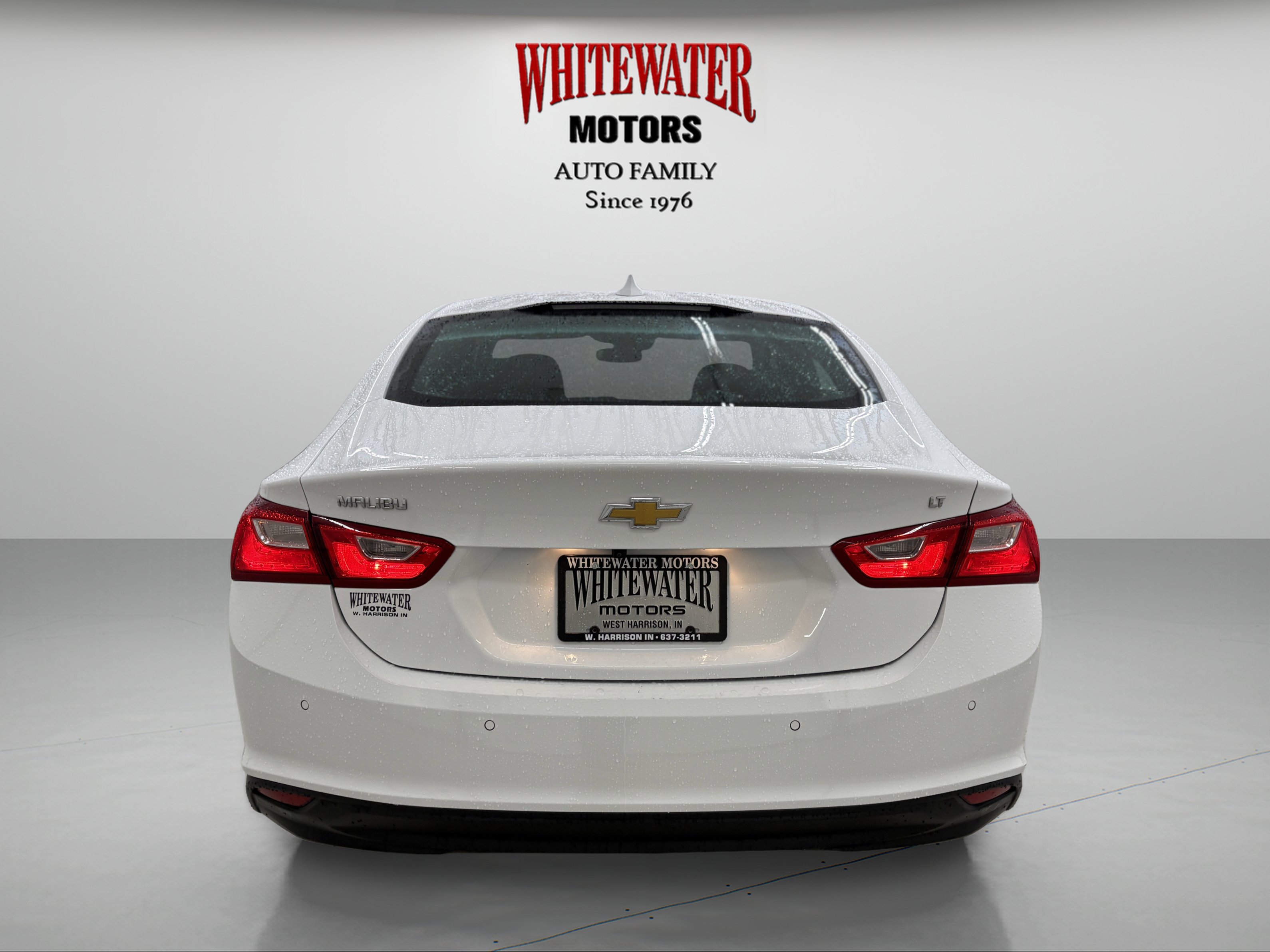 Used 2025 Chevrolet Malibu LT FWD image 3