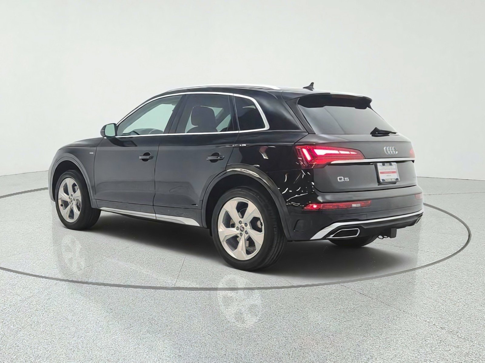 Used 2023 Audi Q5 2.0T Premium Plus AWD/4WD image 7