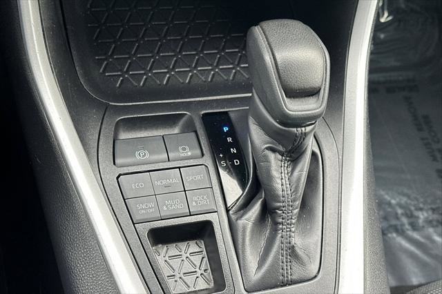 Certified 2024 Toyota RAV4 LE image 23