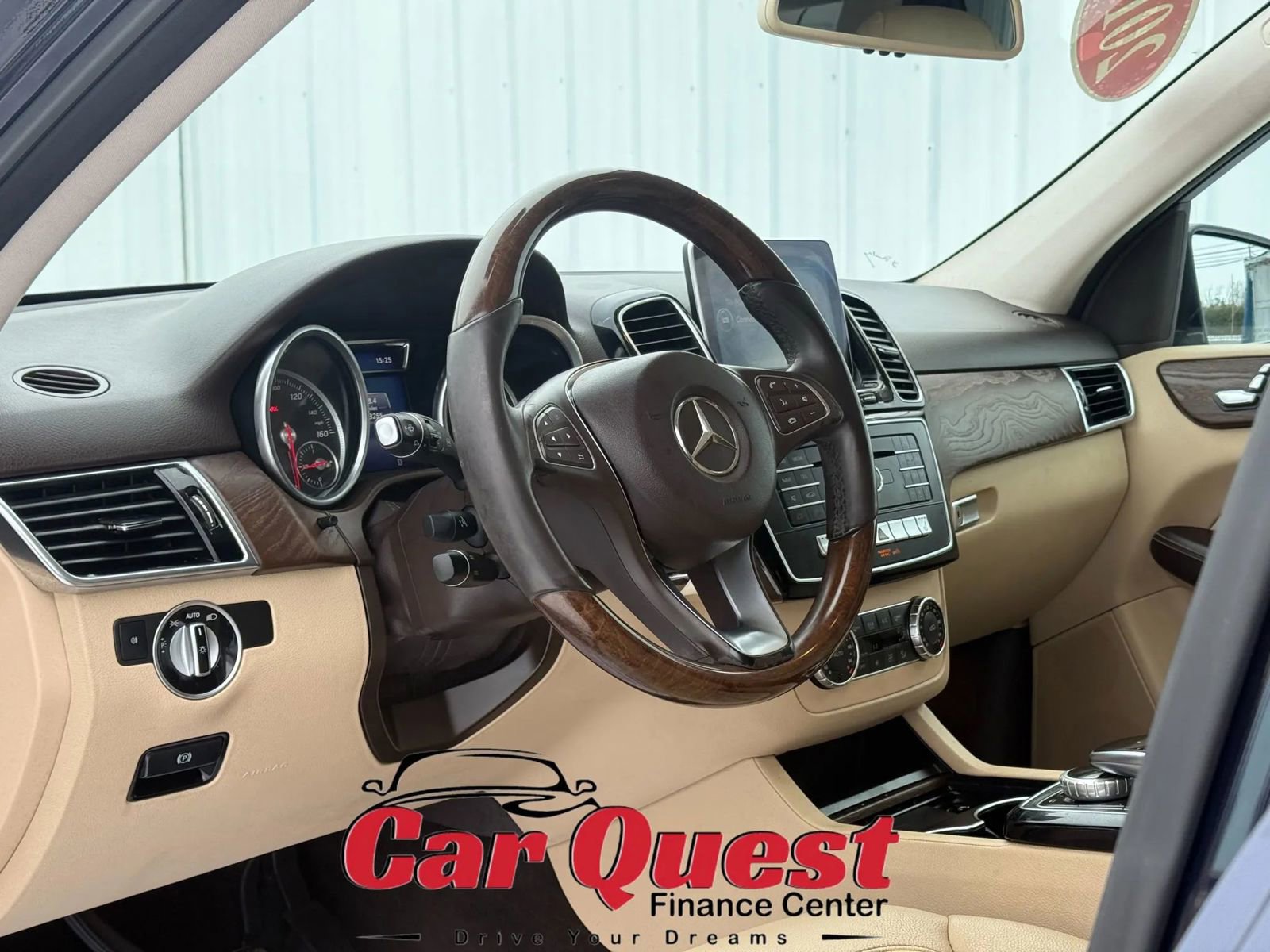 Used 2016 Mercedes-Benz GLE 350 image 10