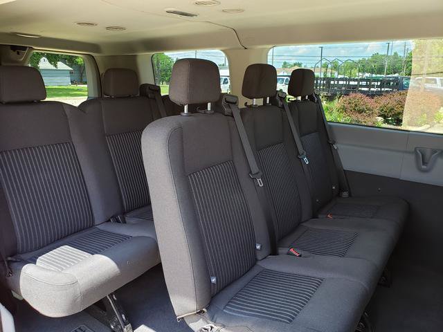 Used 2016 Ford Transit 150 XL RWD image 21