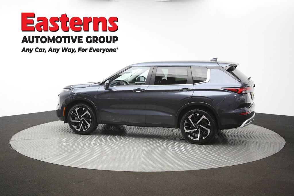 Used 2024 Mitsubishi Outlander SE FWD image 63