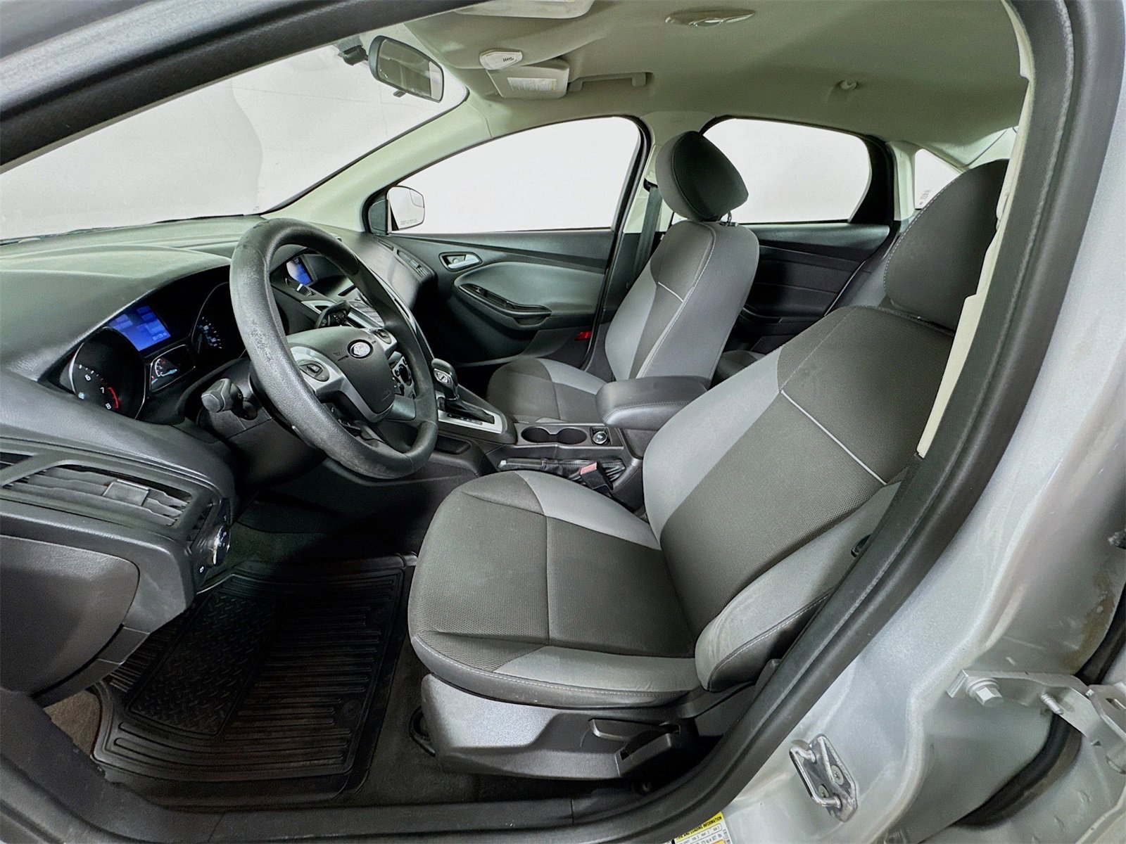 Used 2013 Ford Focus SE image 16