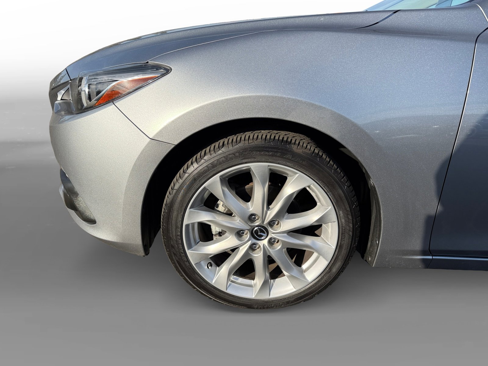 Used 2015 MAZDA MAZDA3 s Grand Touring image 9