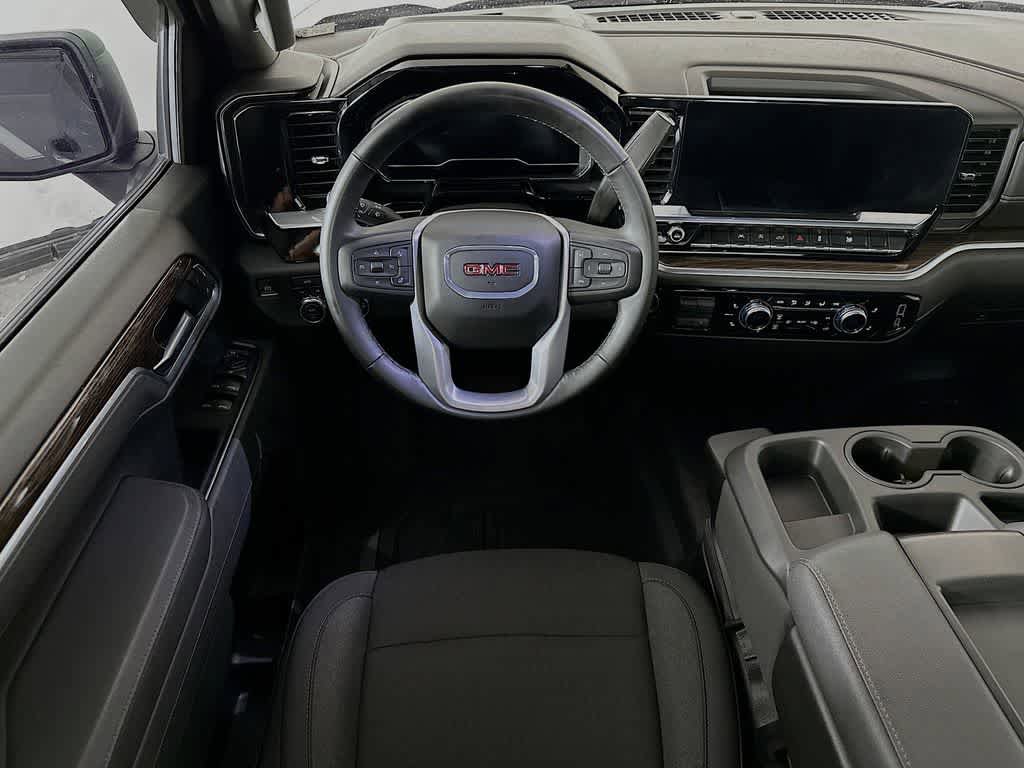 Used 2025 GMC Sierra 1500 Elevation AWD/4WD image 10
