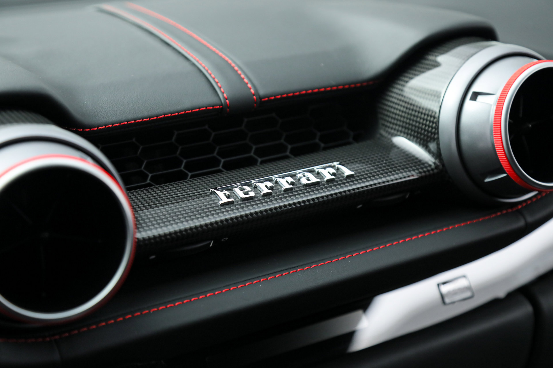 Certified 2019 Ferrari 812 Superfast image 33