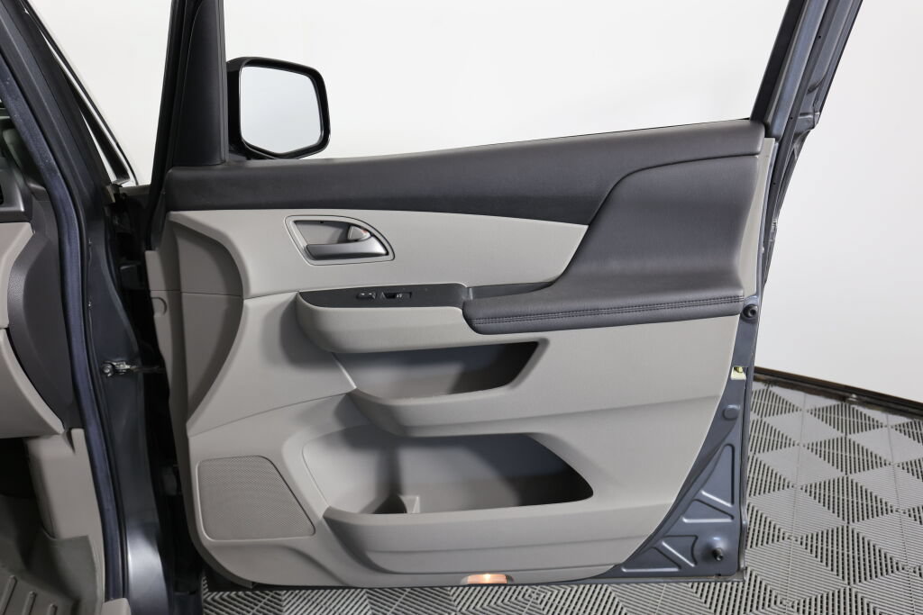 Used 2011 Honda Odyssey EX-L image 25