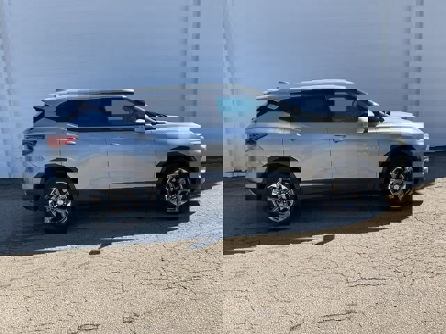 Used 2023 Chevrolet Blazer LT w/ LPO, Floor Liner Package image 3