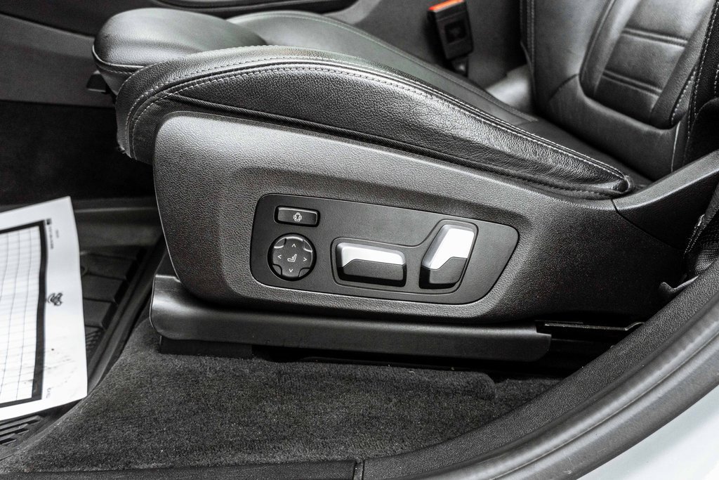 Used 2022 BMW X4 M Base w/ Executive Package image 33