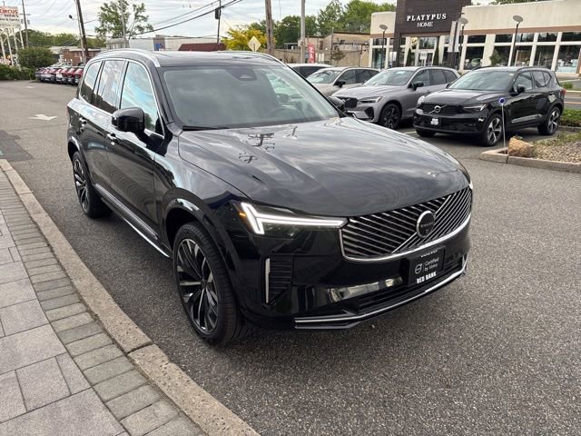 Used 2025 Volvo XC90 B6 Plus AWD/4WD image 7