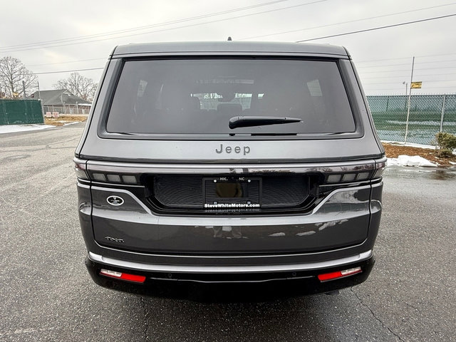 New 2026 Jeep Grand Wagoneer Limited image 9