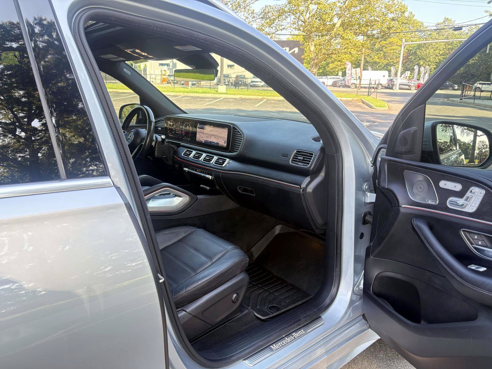 Used 2024 Mercedes-Benz GLE 450 4MATIC image 22