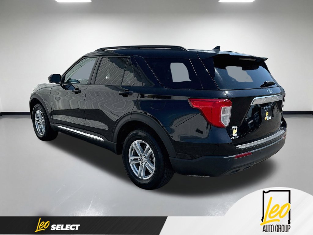 Used 2022 Ford Explorer XLT AWD/4WD image 10