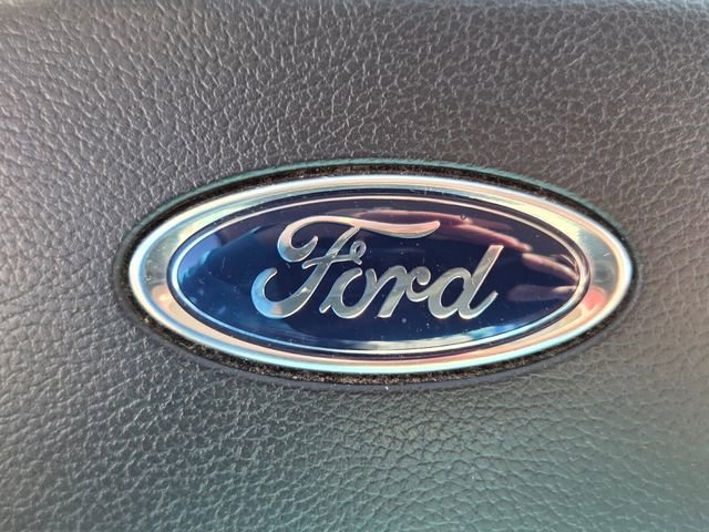 Used 2021 Ford Explorer XLT image 28