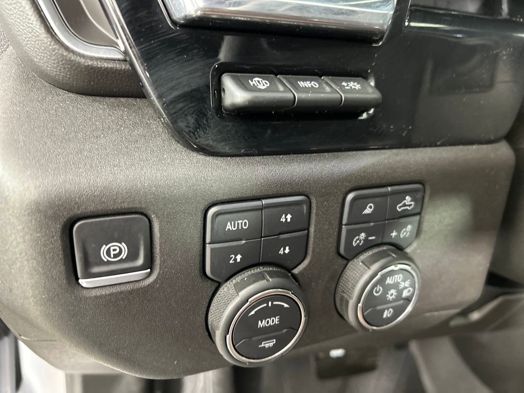 Used 2025 Chevrolet Silverado 2500 High Country w/ High Country Premium Package image 14