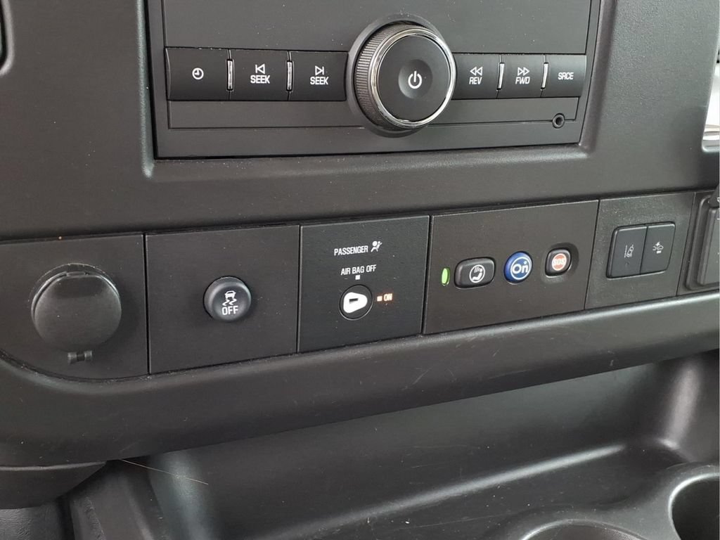 Used 2024 Chevrolet Express 3500 LT w/ LT Preferred Equipment Group RWD image 15