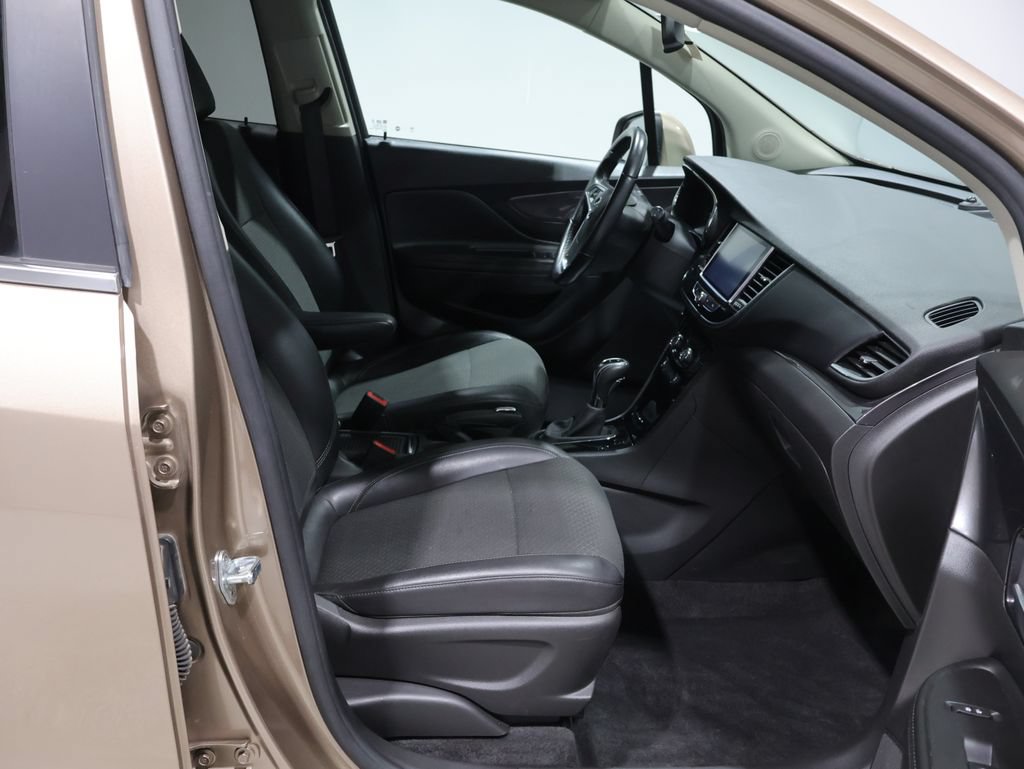 Used 2019 Buick Encore Preferred w/ Safety Package AWD/4WD image 23