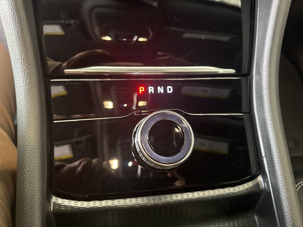 New 2025 Jeep Grand Cherokee 4WD image 13