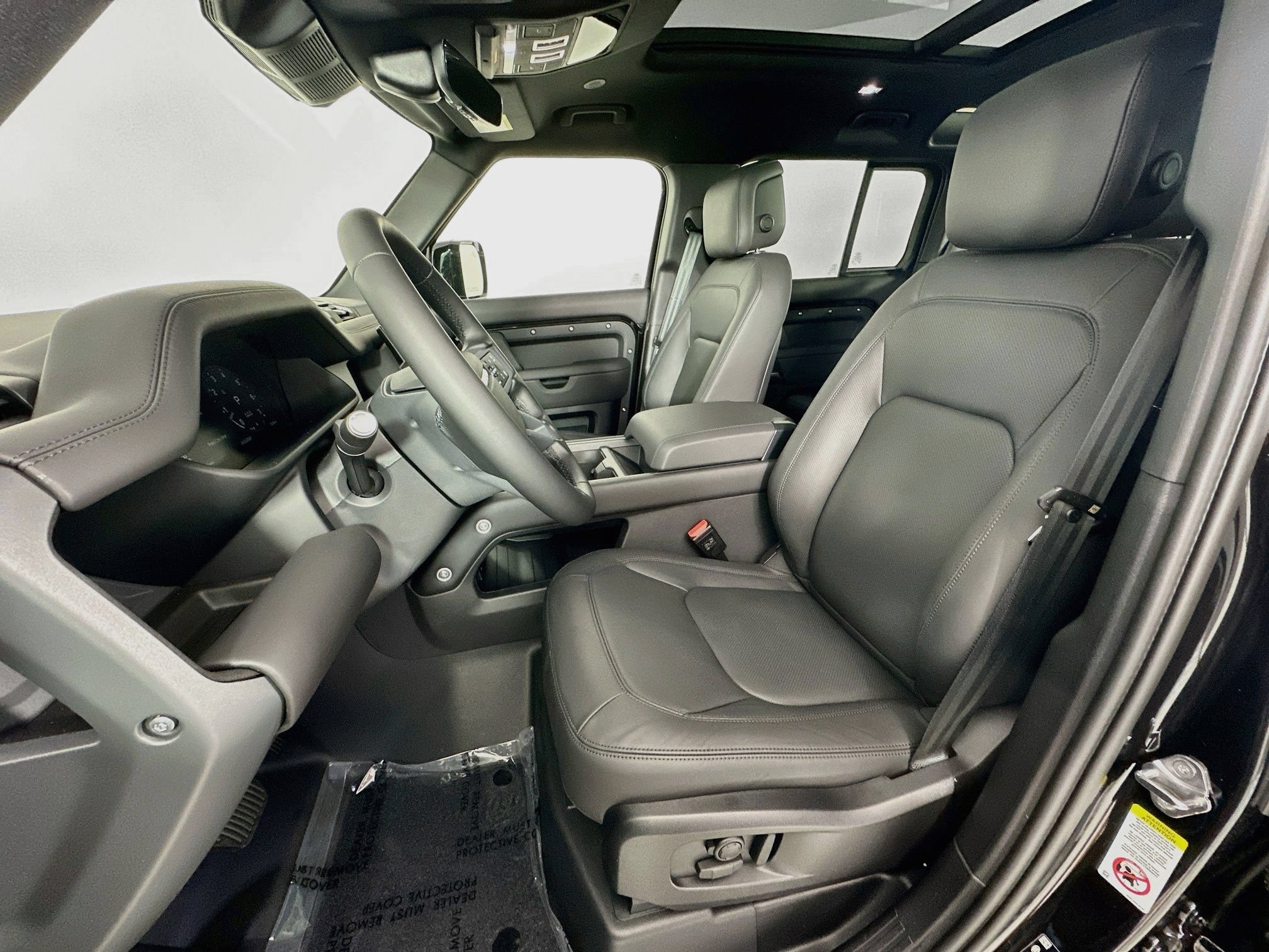 New 2026 Land Rover Defender 110 X-Dynamic SE AWD/4WD image 19