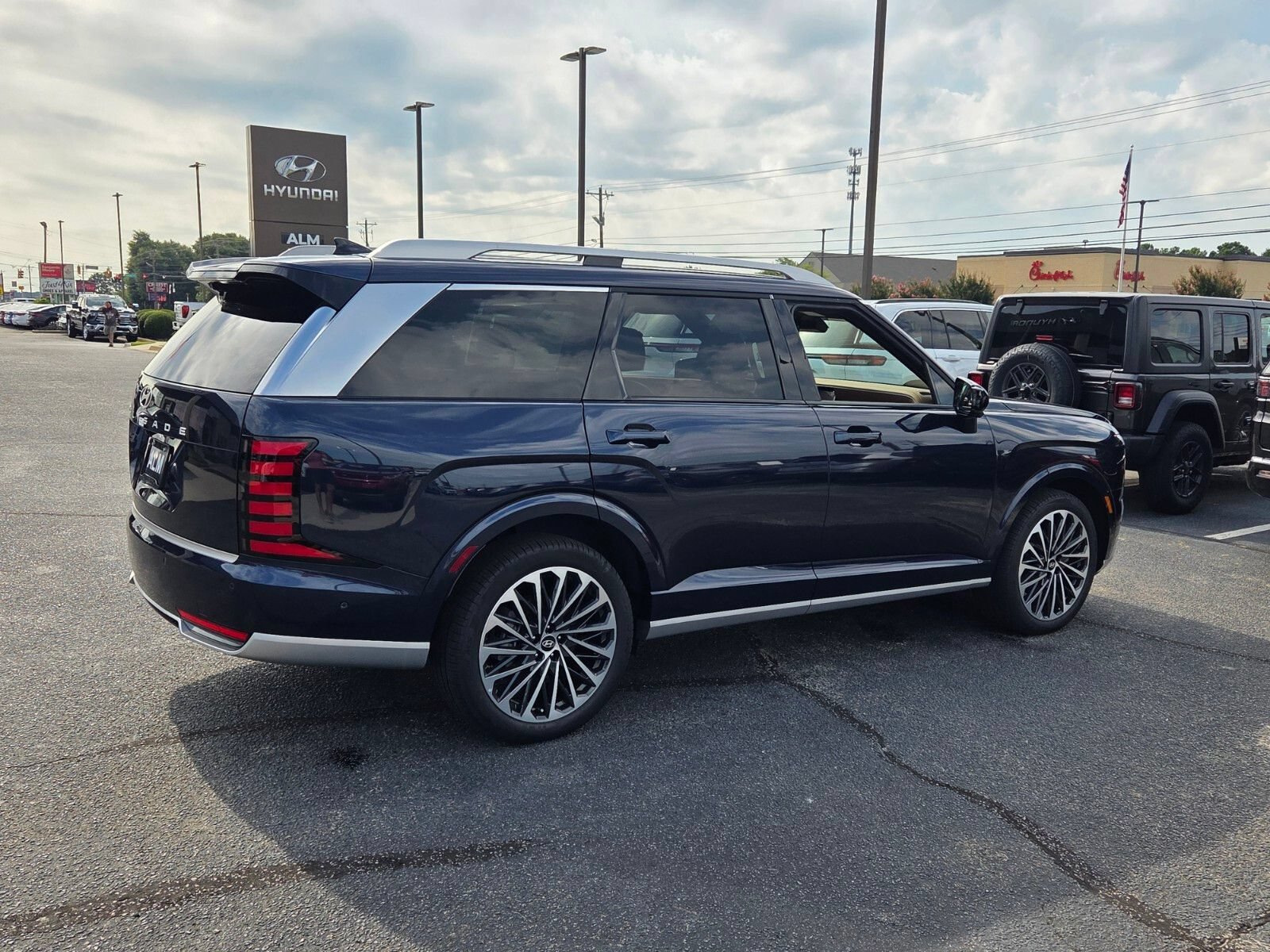New 2026 Hyundai Palisade Calligraphy FWD image 13
