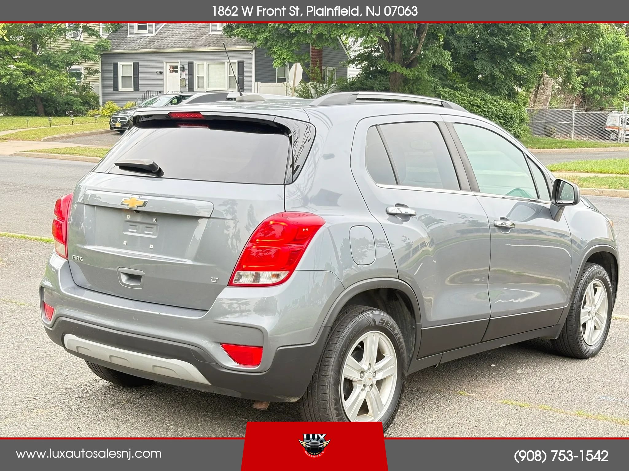 Used 2019 Chevrolet Trax LT w/ LT Convenience Package FWD image 5