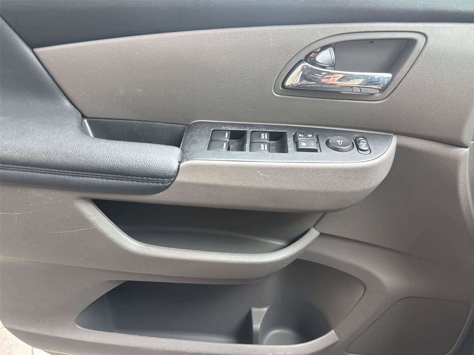 Used 2016 Honda Odyssey EX-L image 17