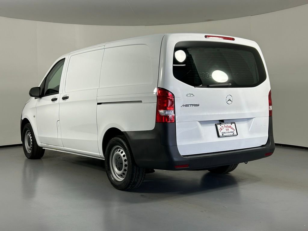 Used 2022 Mercedes-Benz Metris image 5