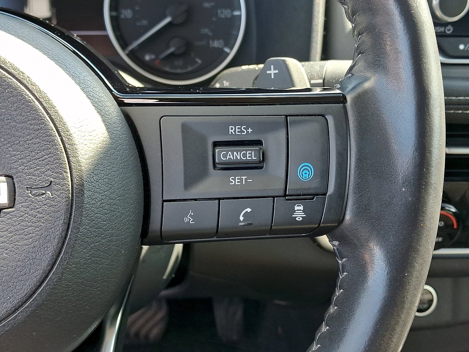 Used 2023 Nissan Rogue SV w/ SV Premium Package AWD/4WD image 24
