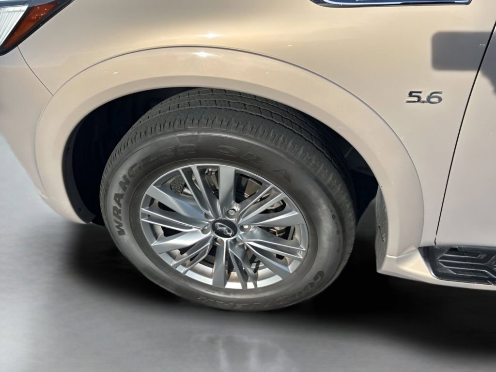 Used 2018 INFINITI QX80 4WD w/ Driver Assistance Package image 17