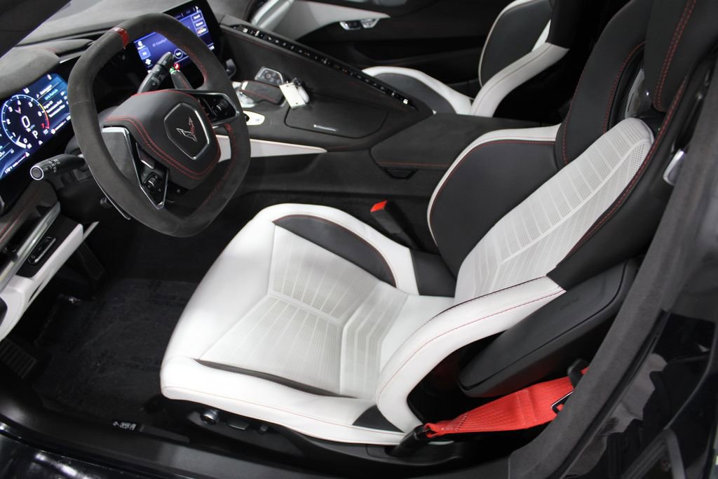 Used 2023 Chevrolet Corvette Stingray Premium Conv image 12