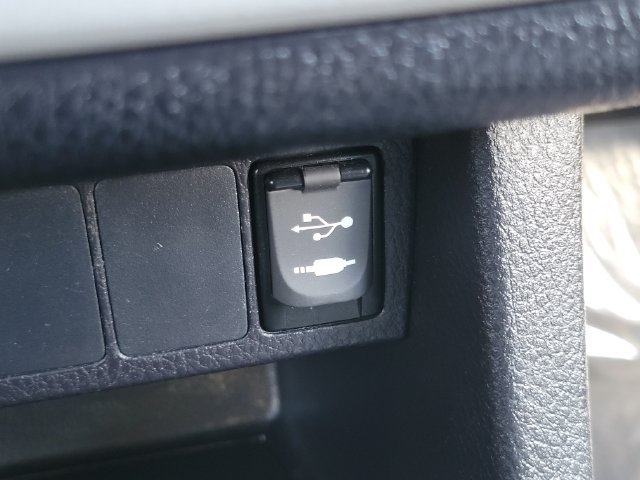 Used 2019 Toyota Corolla LE FWD image 14