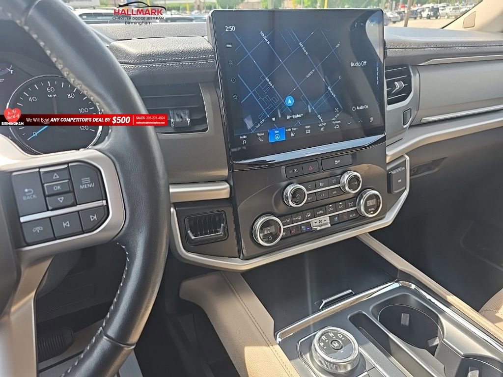 Used 2024 Ford Expedition Max XLT RWD image 15