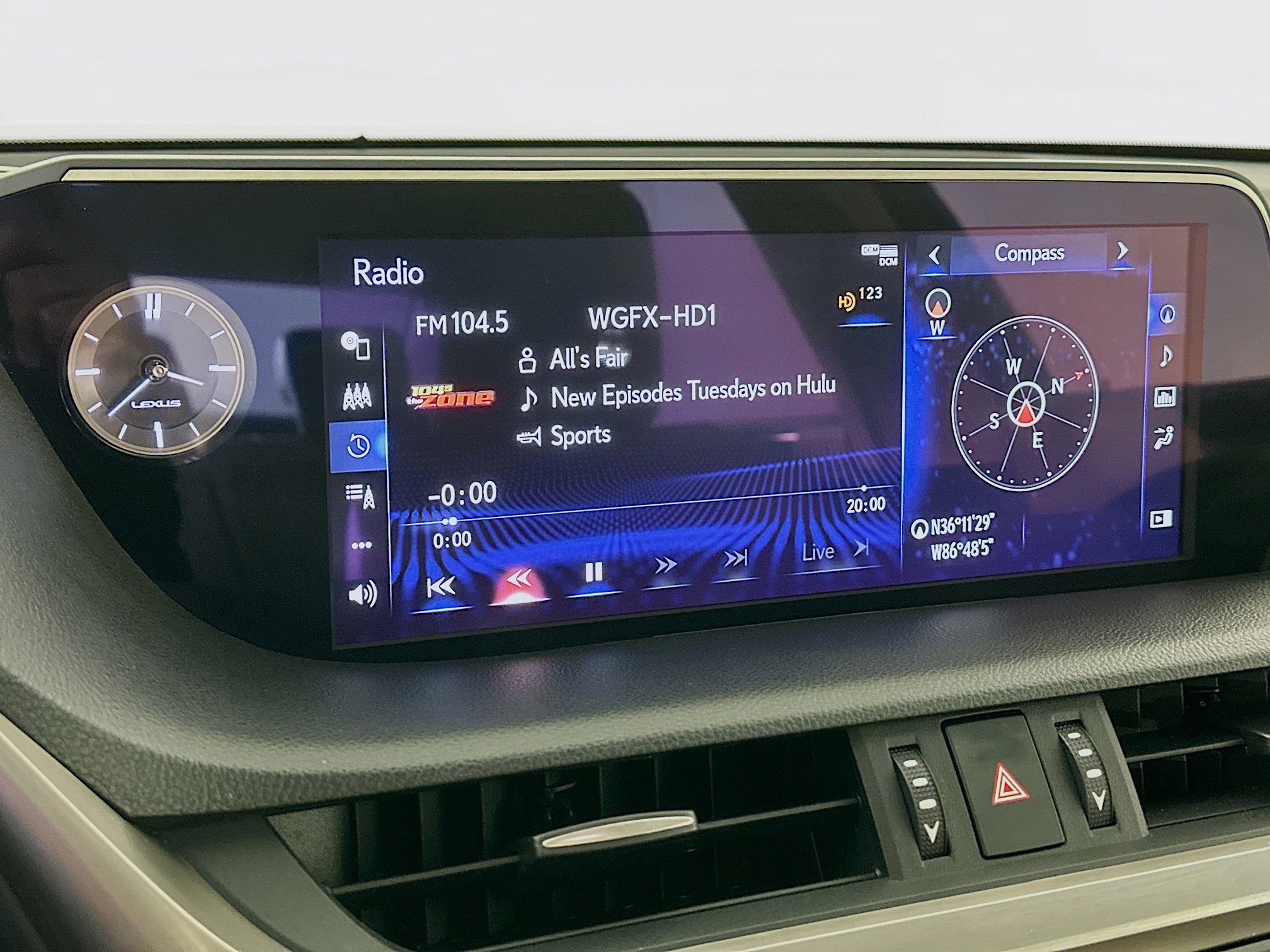 Used 2021 Lexus ES 300h ES 300h Luxury w/ Accessory Package 2 image 22