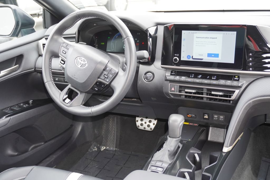 Certified 2025 Toyota Camry SE image 15