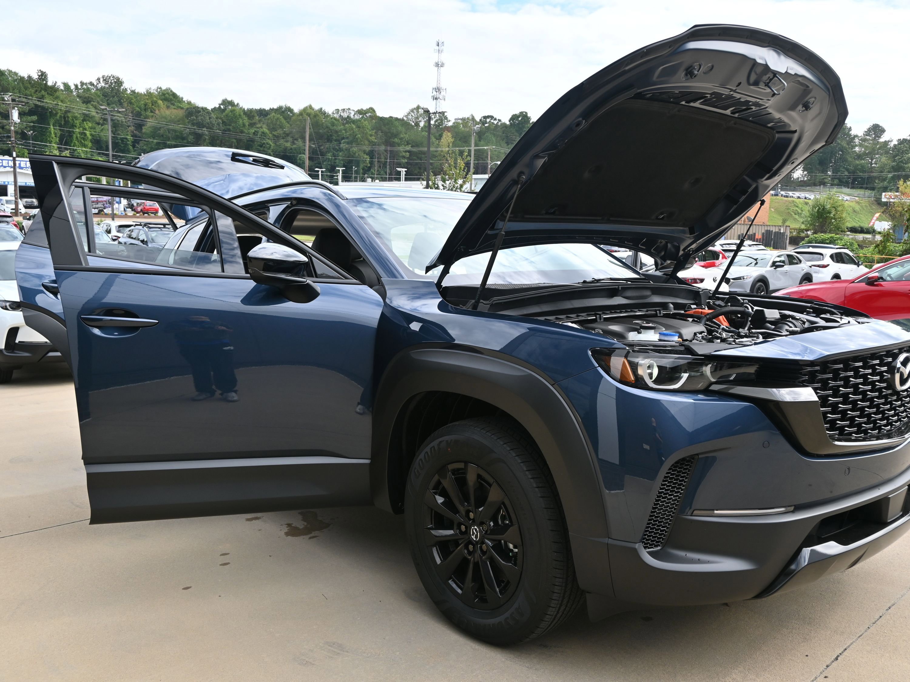 New 2026 MAZDA CX-50 AWD 2.5 Hybrid w/ Premium Pkg image 12