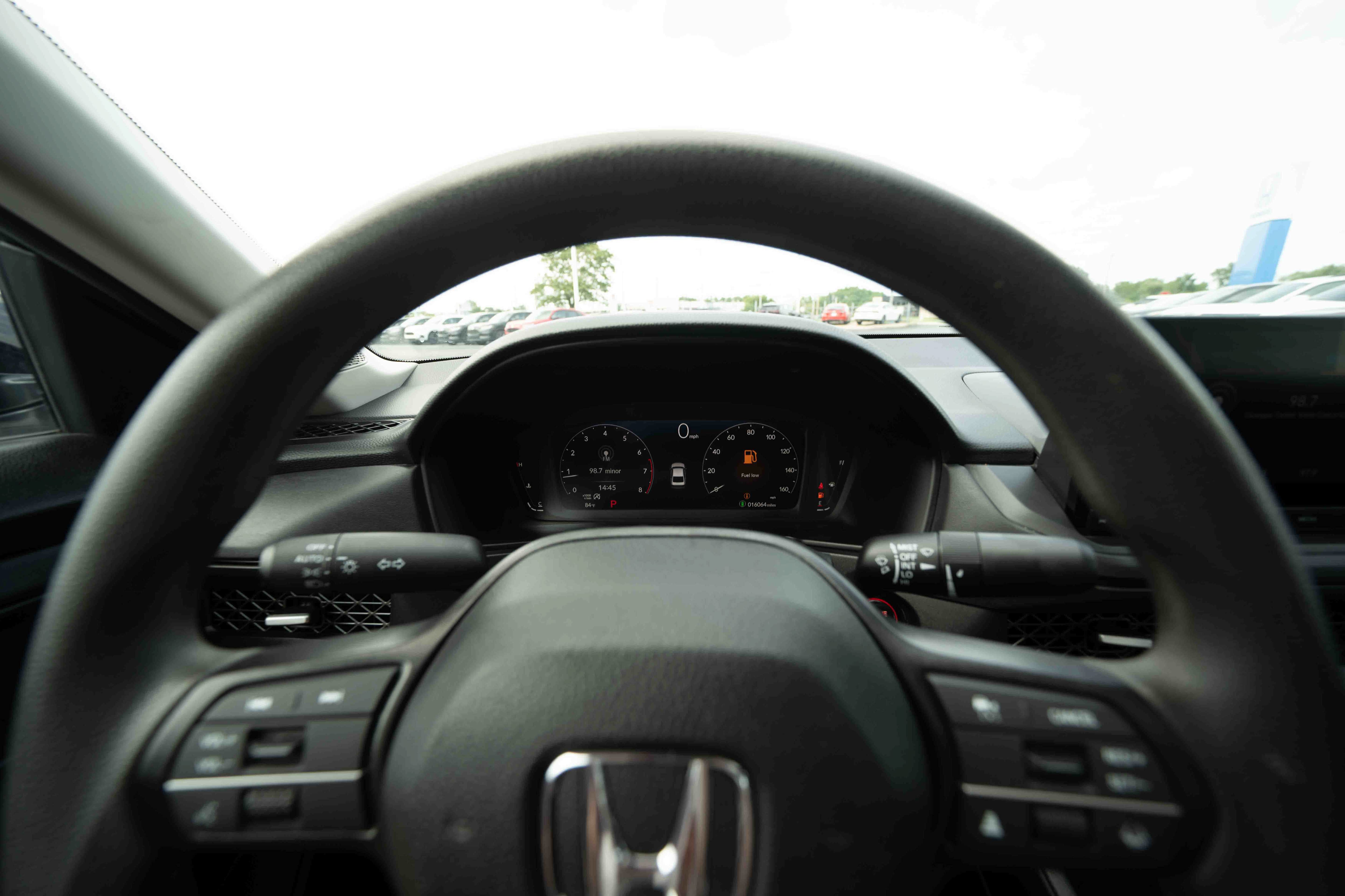 Certified 2025 Honda Accord SE image 15