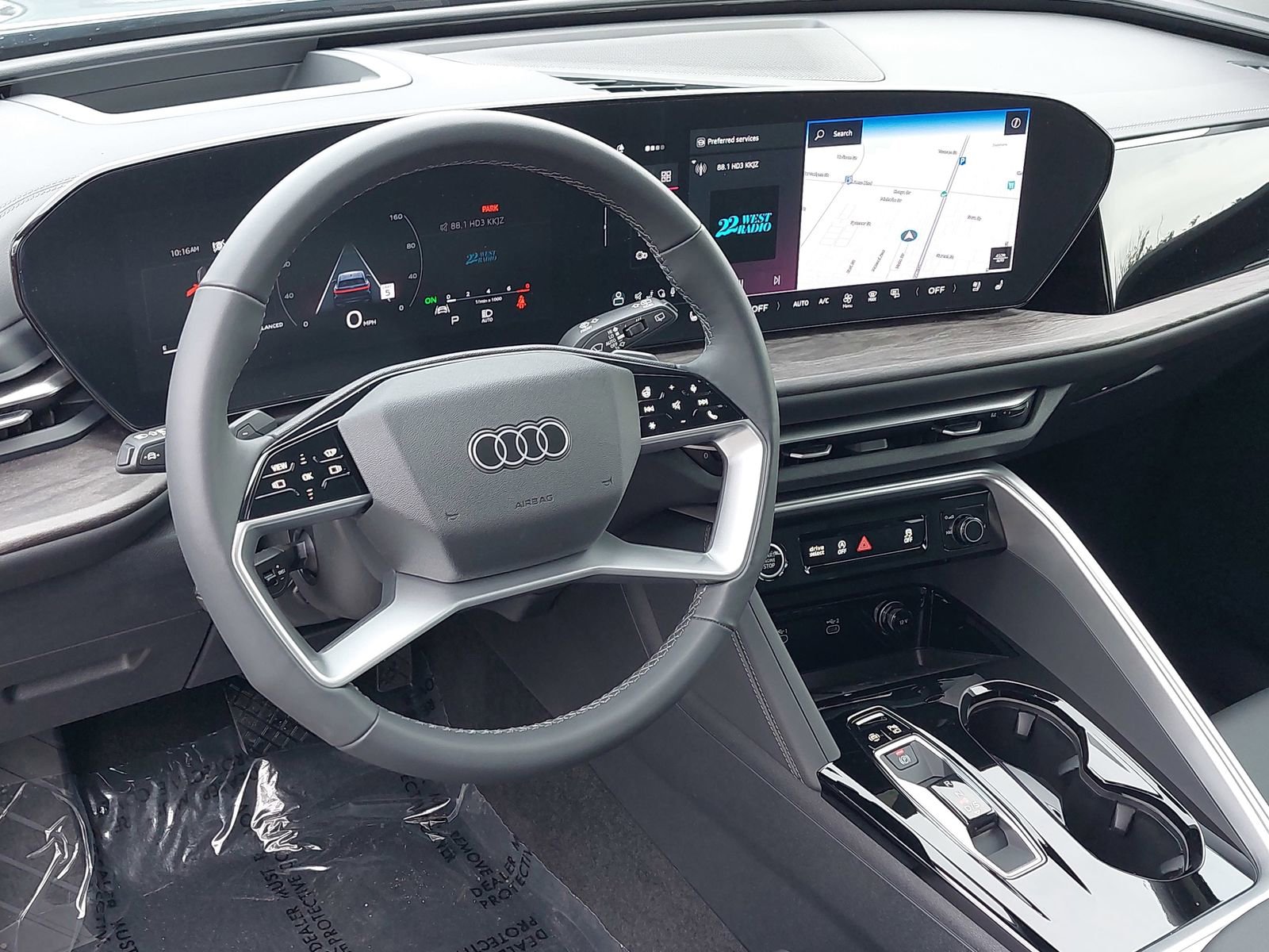 New 2025 Audi Q5 Premium Plus image 16