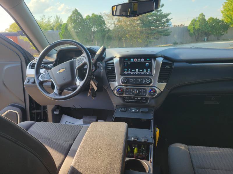 Used 2016 Chevrolet Suburban 3500 LS w/ Driver Alert Package AWD/4WD image 32
