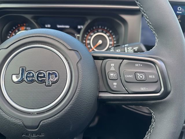 Used 2025 Jeep Wrangler Sport S image 43