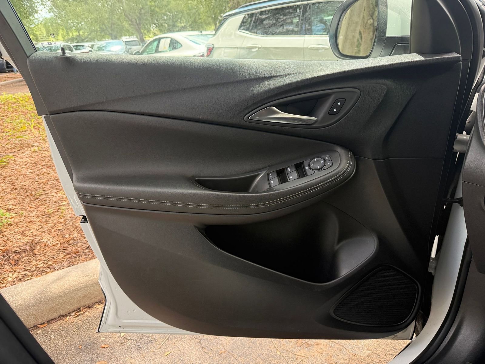 Used 2025 Buick Encore GX Preferred FWD image 20