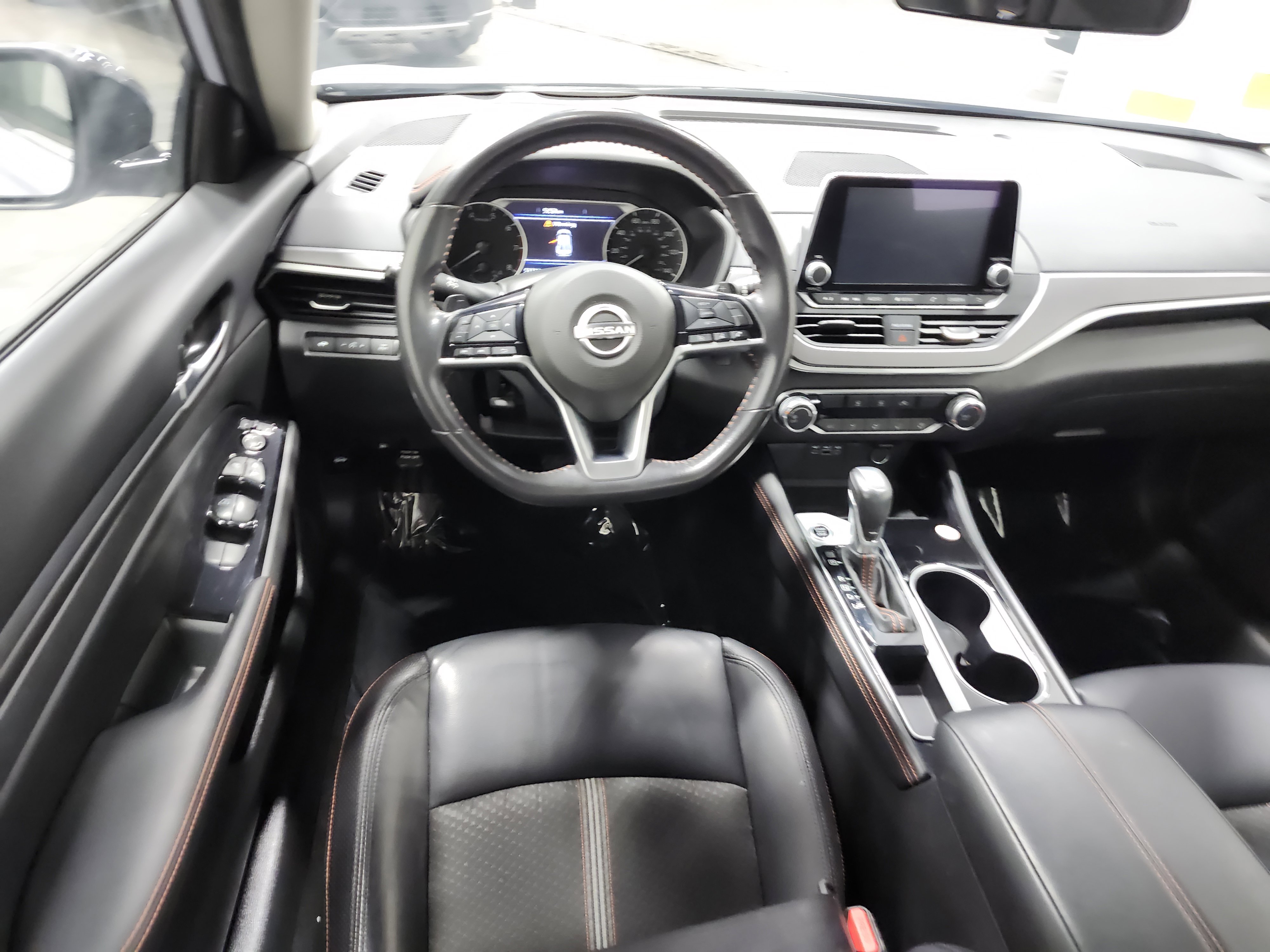 Used 2024 Nissan Altima 2.5 SR image 19