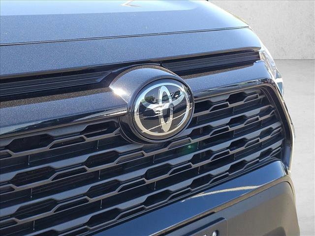 Used 2024 Toyota RAV4 XLE FWD image 28