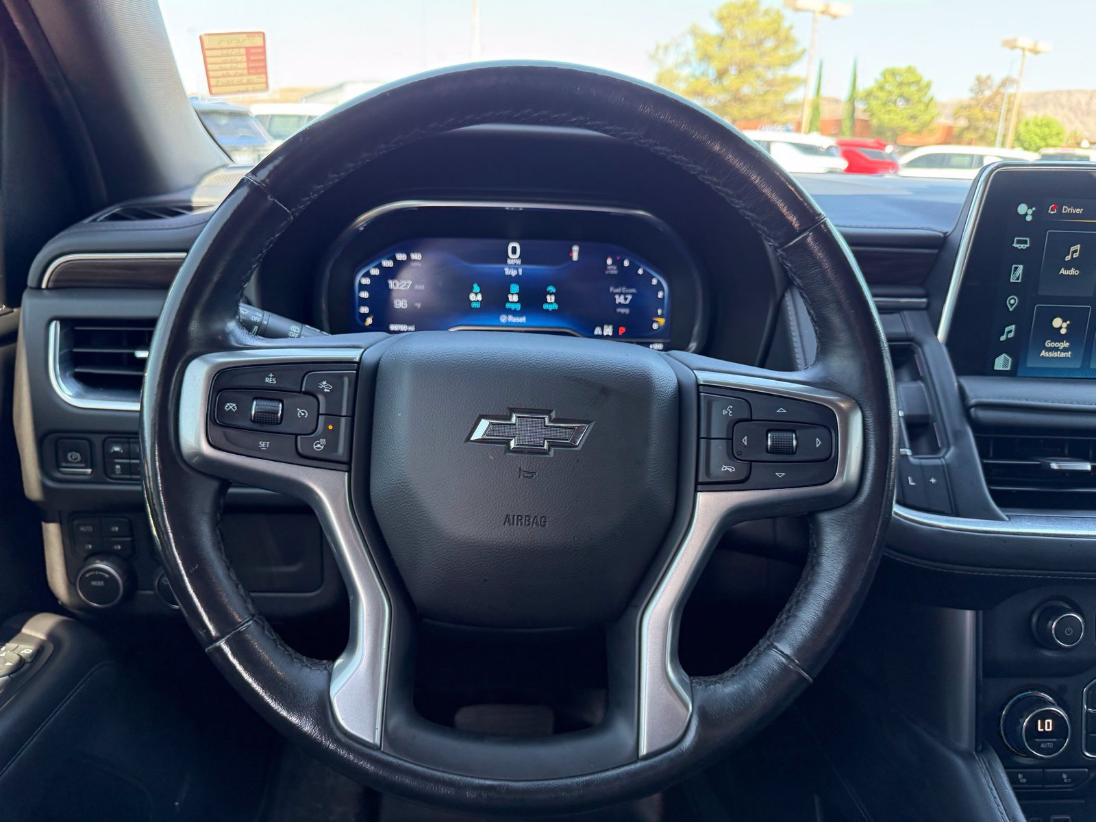 Certified 2022 Chevrolet Tahoe Z71 w/ Luxury Package AWD/4WD image 21