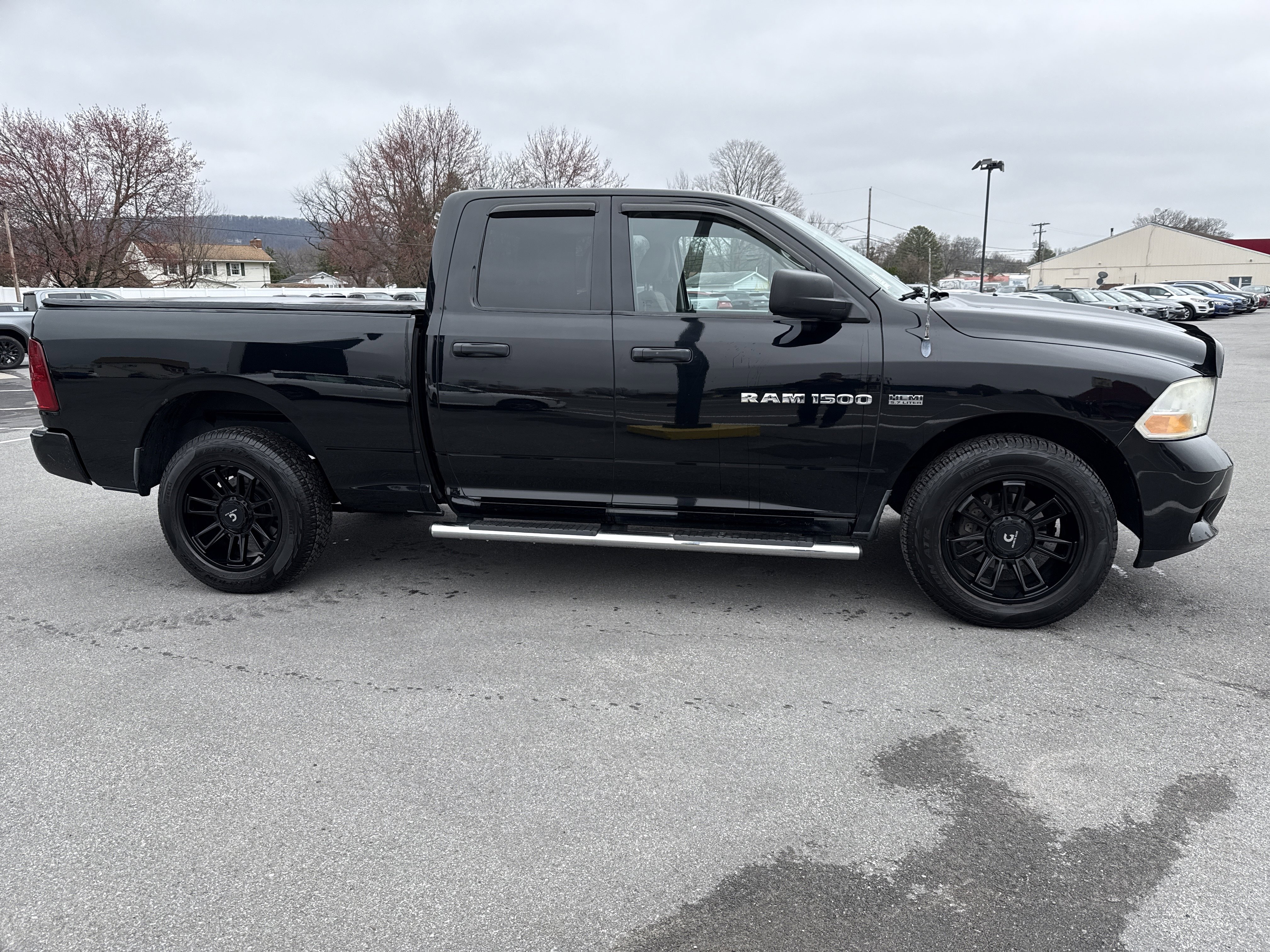 Used 2012 RAM 1500 Express image 2