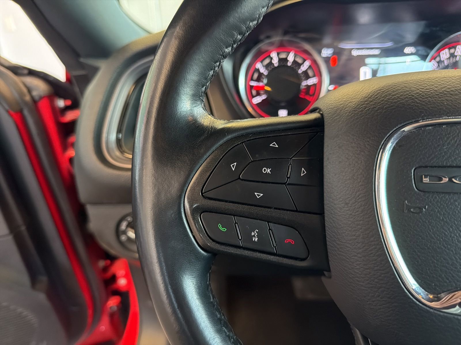 Used 2023 Dodge Challenger SXT RWD image 15